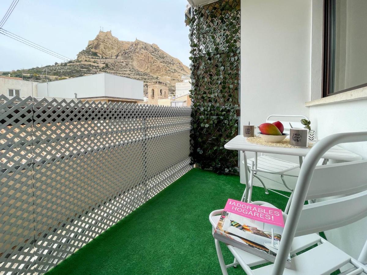 Piso En Primera Linea Con Vistas Al Castillo Alicante Exterior foto